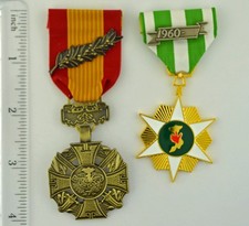 Republic of Vietnam Gallantry Cross & Campaign Medals - COG & VCM Full SIZE