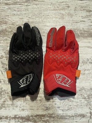 Troy Lee Designs Gloves Black/Red Size Medium Knuckle Protector