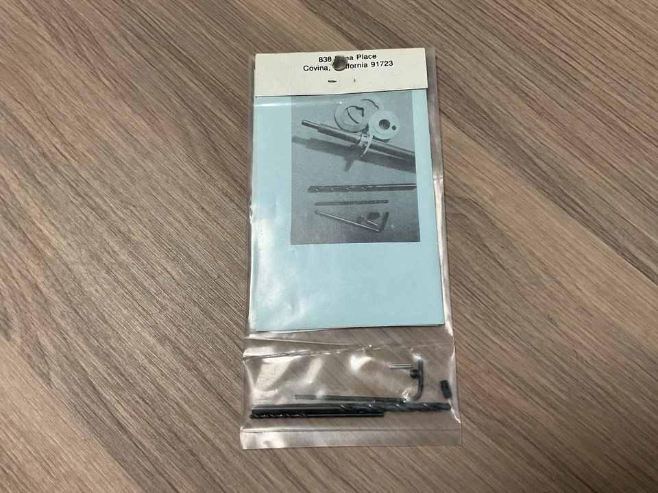 MIP 1/12th Scale Pan Car Axle Diff Kit #12-6 Vintage Rare - Image 2 of 2