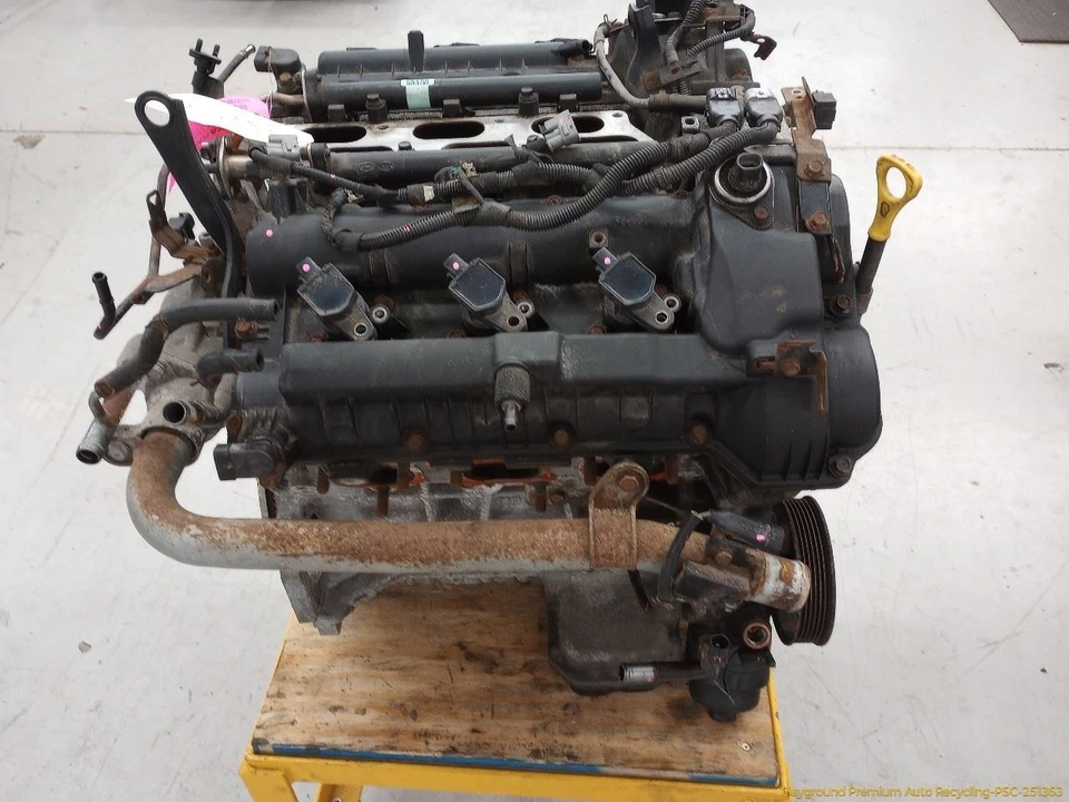 Hyundai Genesis COUPE Engine VIN H 8th Digit 3.8L V8 8 Cylinder Fits 2009-2012 Foto 2 de 4