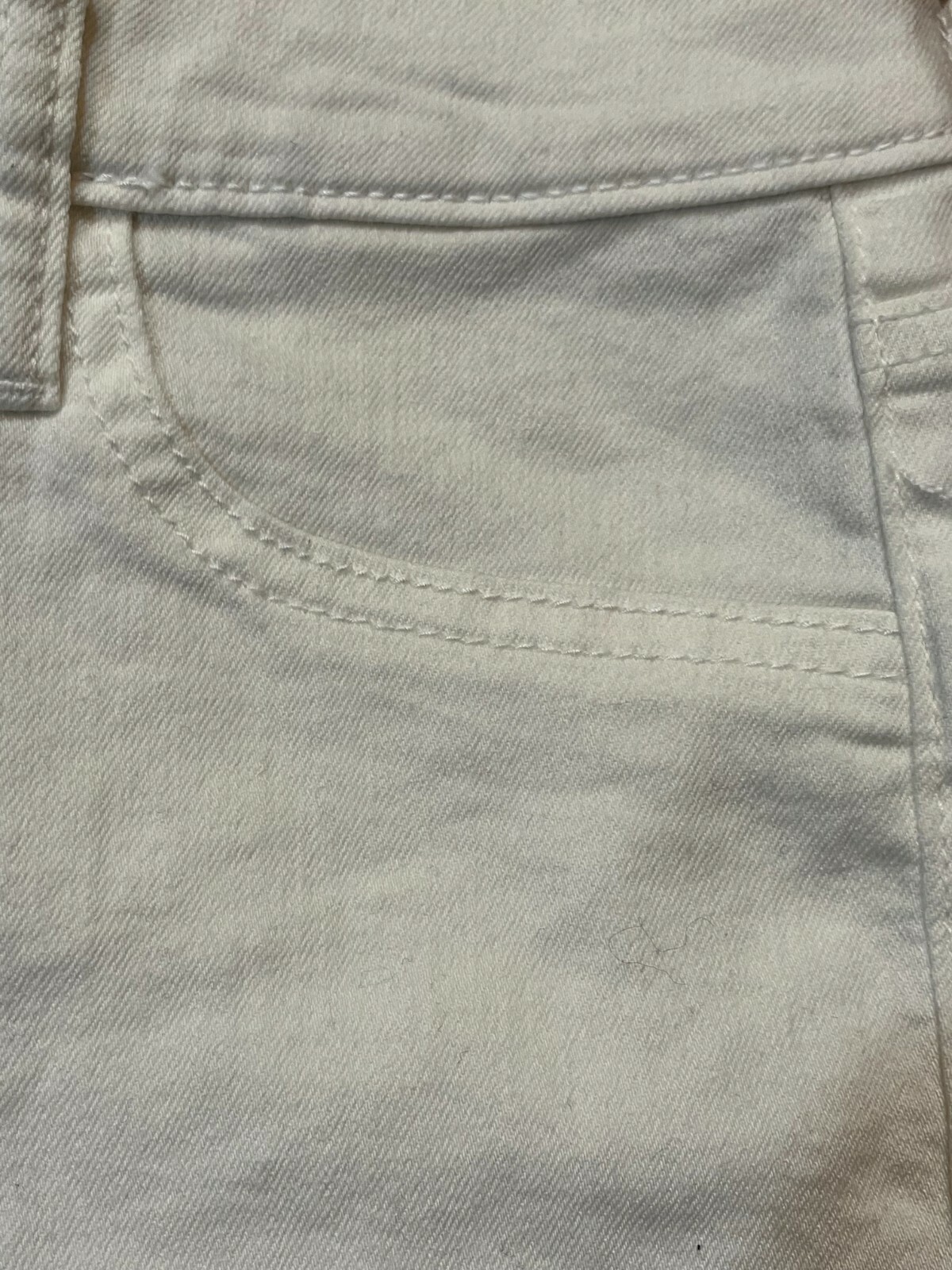 Picture 5 of 10
