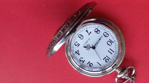 JESUS CHRIST CHRISTIAN NEW POCKET WATCH WITH CHAIN QUARTZ SILVER PLATED - Video 1 of 1