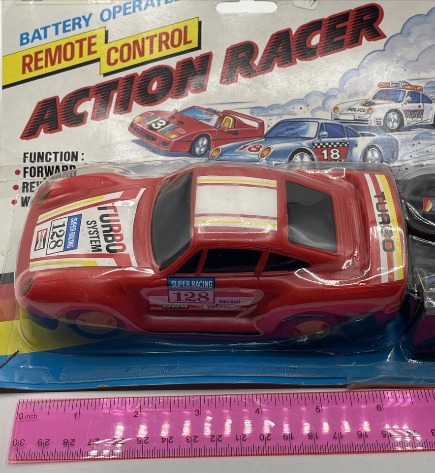 De colección Mando a Distancia a Batería Action Racer Retroceso y Giro Izquierdo Porsche ROJO Foto 4 de 4