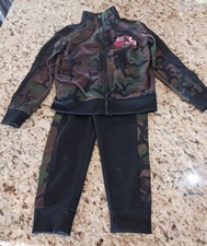 Nike Air Jordan Boys XS 3 -4 Years Camouflage  Black 2 PC Jacket  Pants NWT