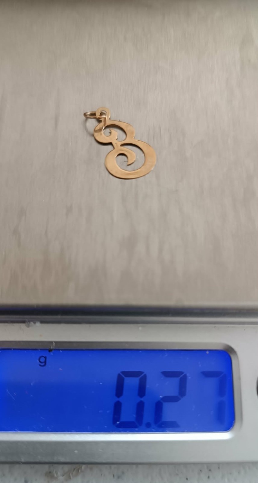 14K Yellow Gold Script Letter E Initial Pendant C… - image 5