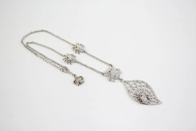 23 Signed Branded Butler & Wilson Spider Necklace Boxed Spider Web