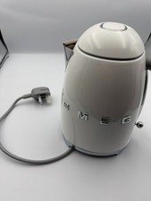 Smeg 50's Retro Variable Temperature Kettle in White - KLF04WHUK - Check Desc