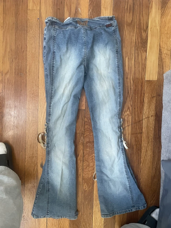 Pantalones de mezclilla de colección Y2k Mudd completos con cordones laterales acampanados lavado oscuro tiro bajo 11 raros Foto 3 de 3