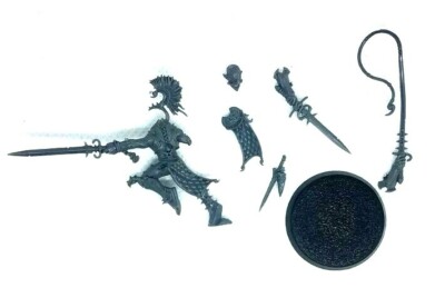Warcry Splintered Fang Venomblood With Dueling Blades Or Blade & Barbed Whip.