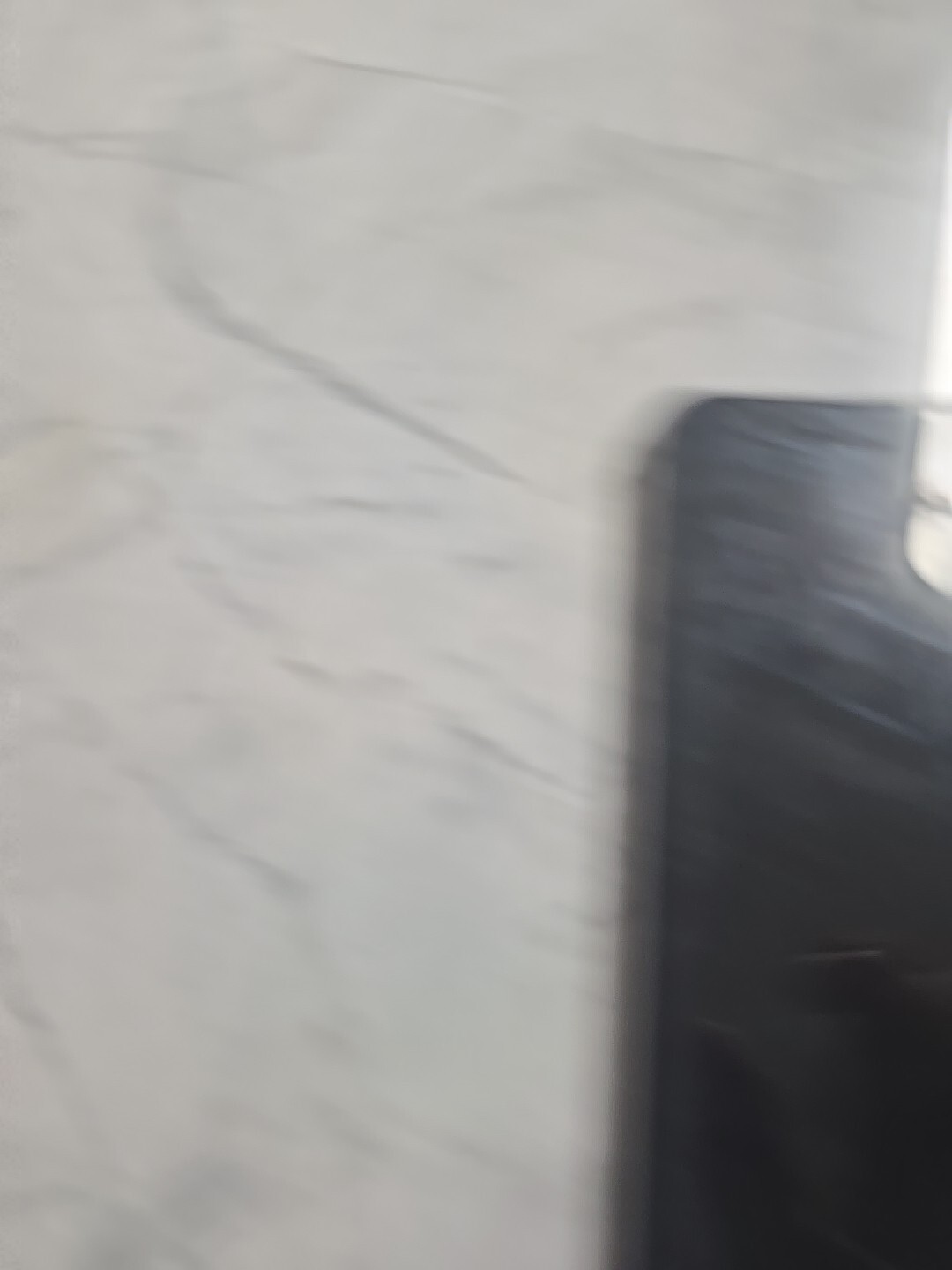 Apple iPhone 6 Silver FOR PARTS (NO POWER)
