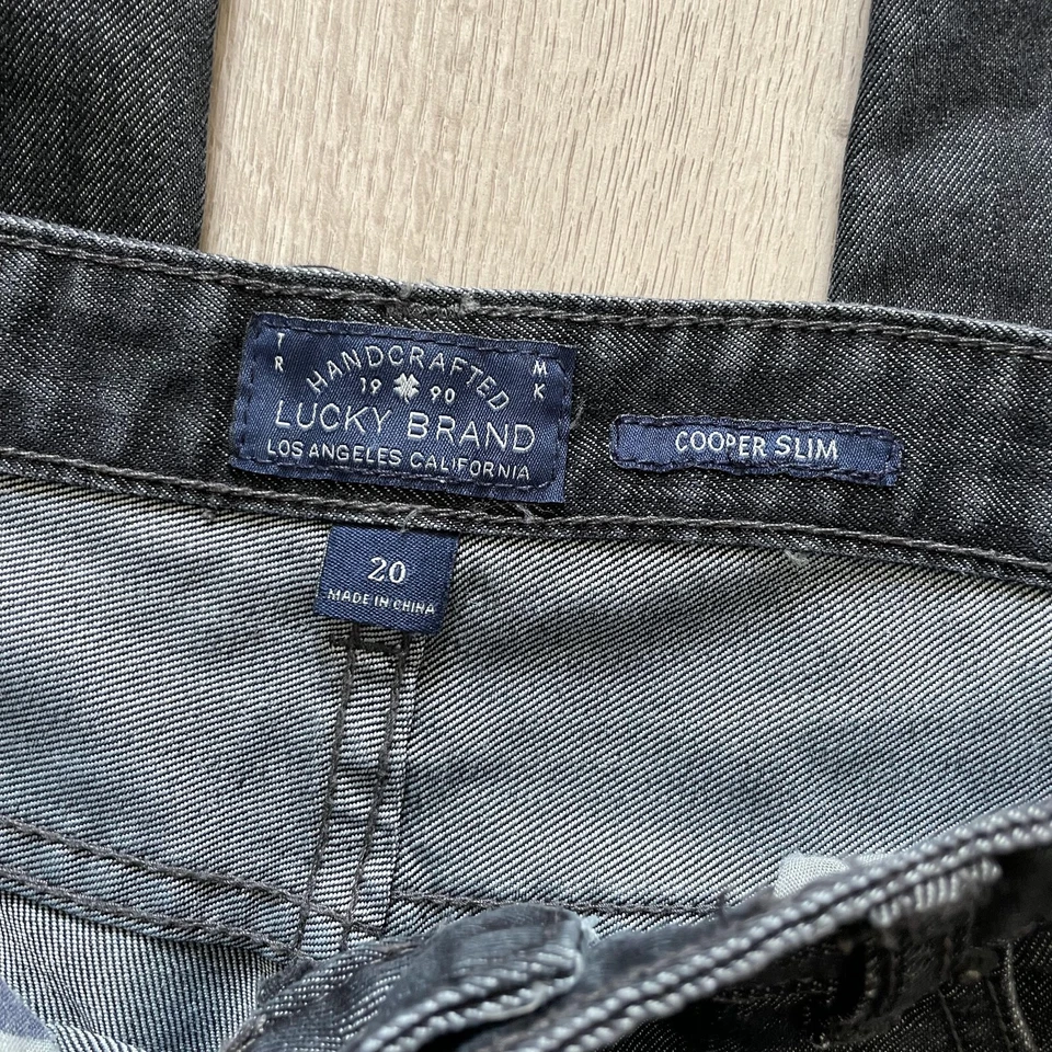 Lucky Brand Cooper Slim Jeans Women's Gray Size 20 Midrise 5 Pocket Style - Image 2 of 4