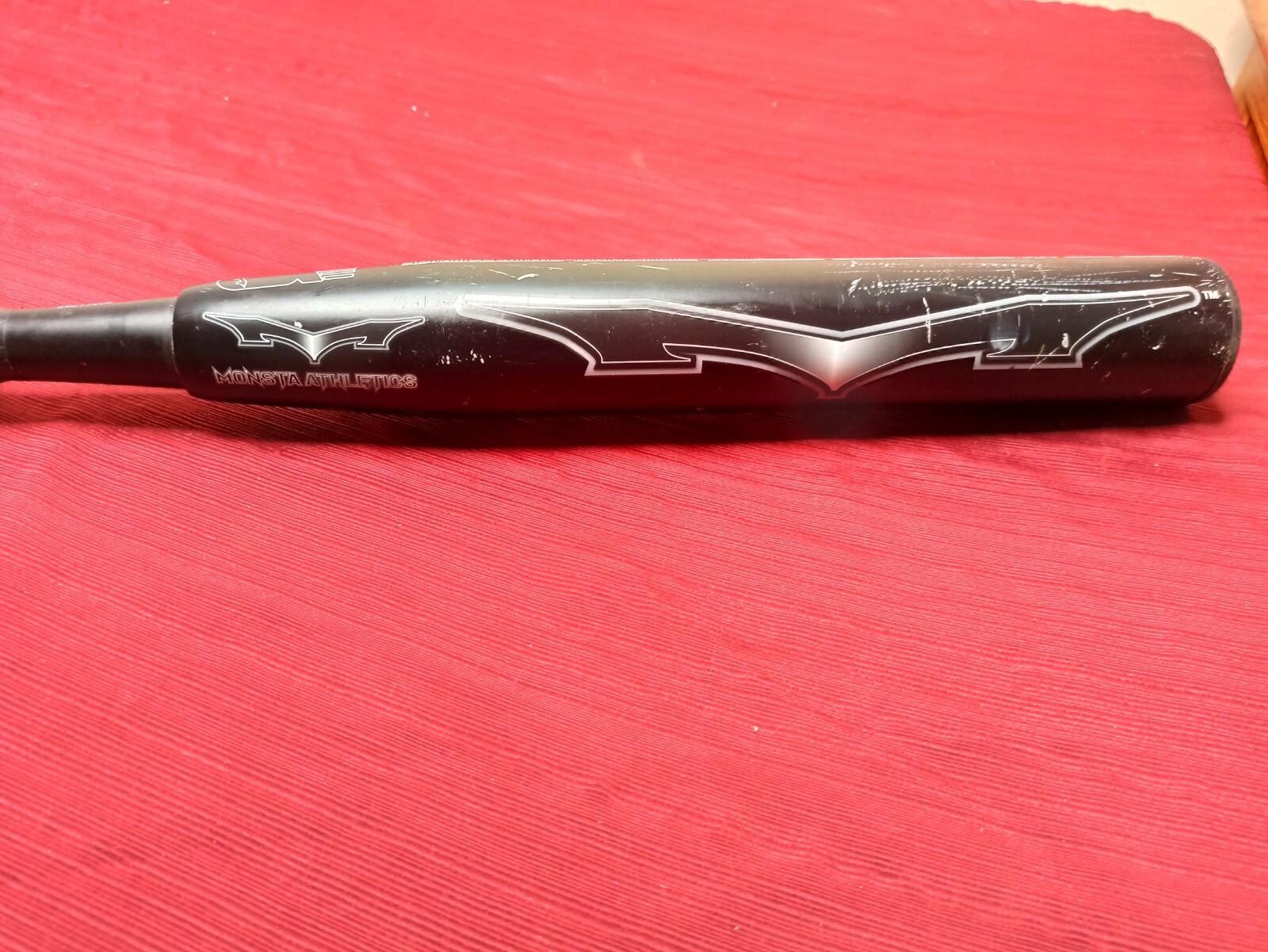 Monsta Athletics, Hype Fastpitch Softball Bat 28" / 18oz 21/4 Dia