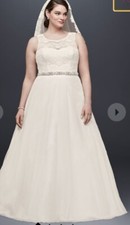 Davids Bridal Ivory Wedding Dress Sz 12 EUC Style WG3711