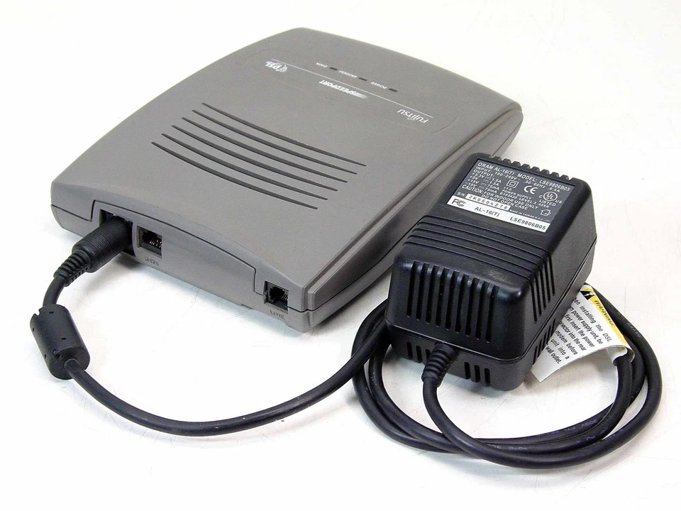 Fujitsu ORfast-R3-A-SA-Br-POTS-US SpeedPort DSL Modem FC9660RA14 w/ Power Cable - Image 3 of 4