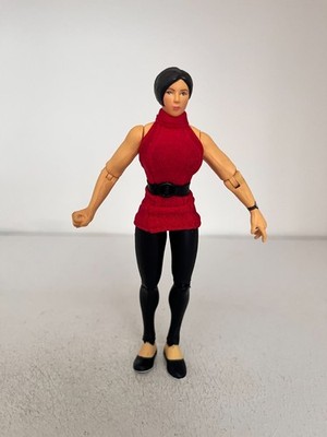 TOY BIZ RESIDENT EVIL 2 SERIES ADA WONG TOY ACTIONFIGUR CAPCOM 1999