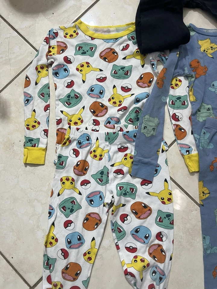 Lote de 3 pijamas infantiles Pokemon blanco y amarillo talla 8 Pikachu Foto 2 de 4