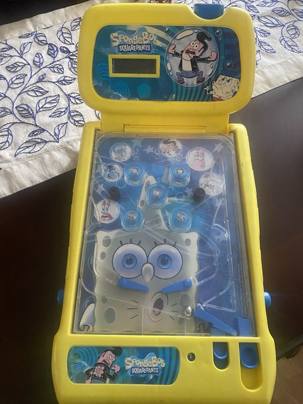 Spongebob Squarepants Pinball Machine Tabletop 2010 m/No legs/ working