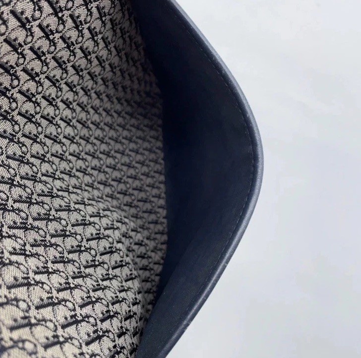 Authentic  Christian Dior Trotter Navy 1023 GM Bucket Leather Tote Bag NS110107