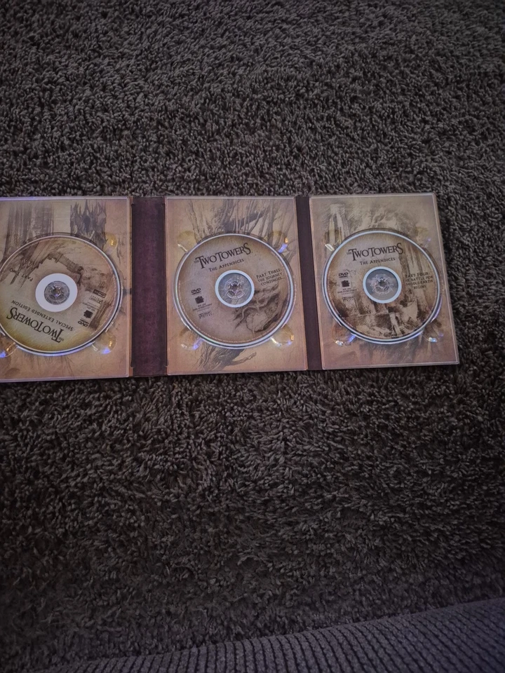 The Lord Of The Rings - The Two Towers Extended Edition 4 DVD Set Foto 3 de 4