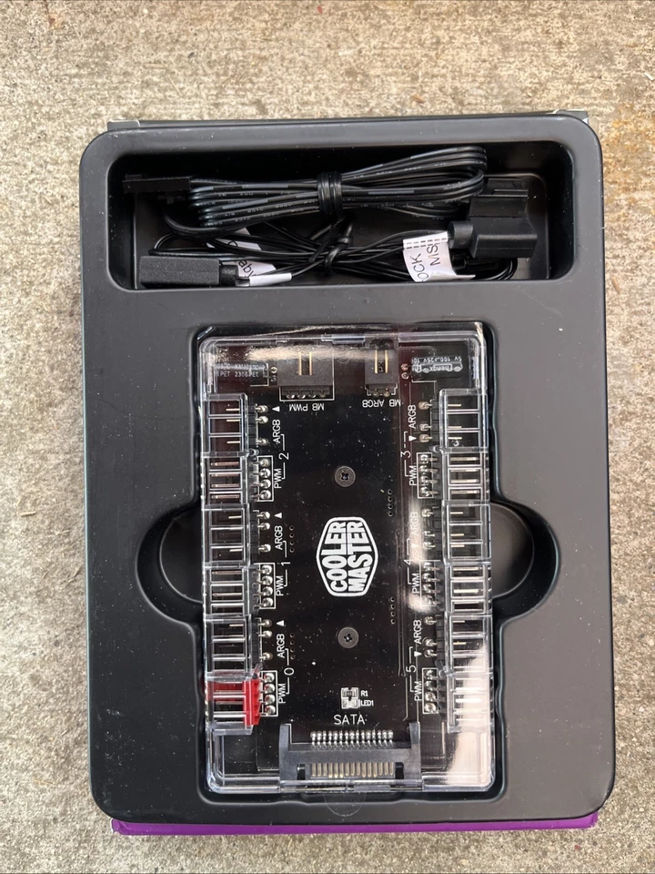 ARGB and PWM Fan HUB,6 Ports for Addressable RGB Lighting,1 to 6 Multi Way Ma... - Image 2 of 2