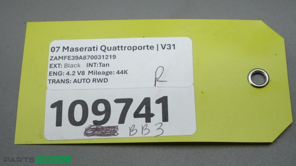 2004-2007 Maserati Quattroporte M139 Right Side Headlight Lower Support Bracket