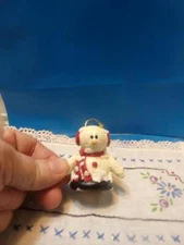 Christmas-The Encore Group Snowman In Red Scarf 2001 Snowberry Ornament (#38)