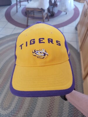 NWT-NIKE BRAND~SM-LSU Louisiana State University Tigers~Cap/Hat~Yellow  Purple