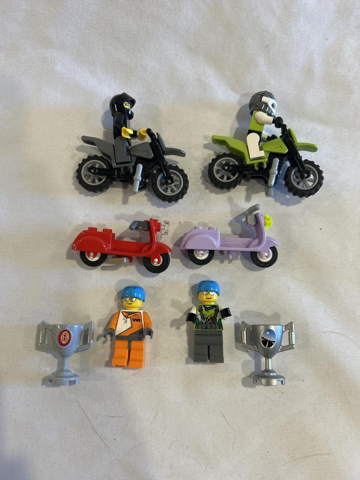 Lego Minifigures Set with 2 Dirt Bikes, 2 Vespas & 4 Riders  