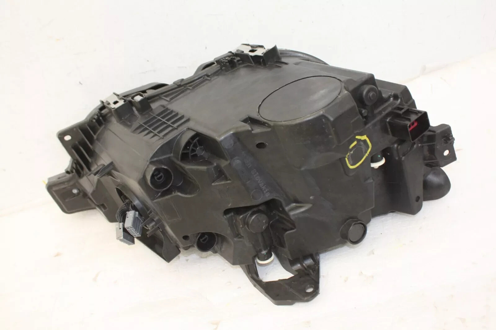 Volvo XC60 Left Side LED Headlight 32342510 Genuine for sale