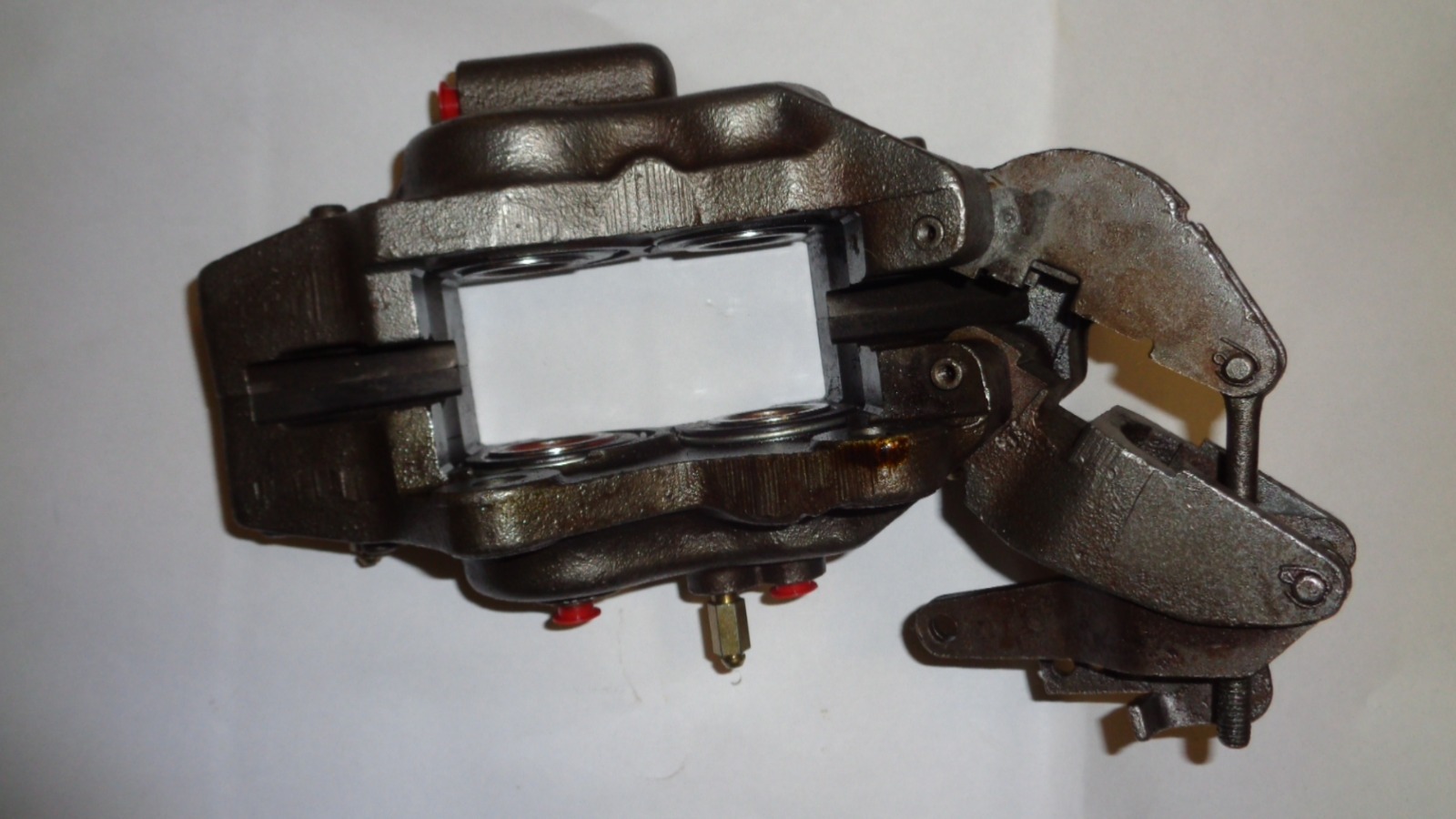 ROLLS ROYCE  REBUILD LEFT REAR BRAKE CALIPER  IN STOCK  SAME DAY SHIPPING 74-80