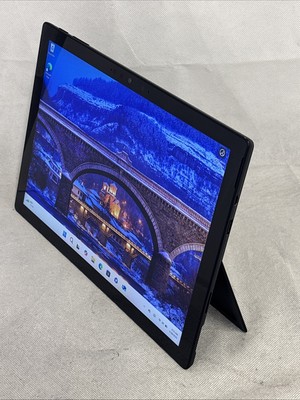 Microsoft Surface Pro 7+ (1960) 512GB, Intel i7 11th Gen., 16GB