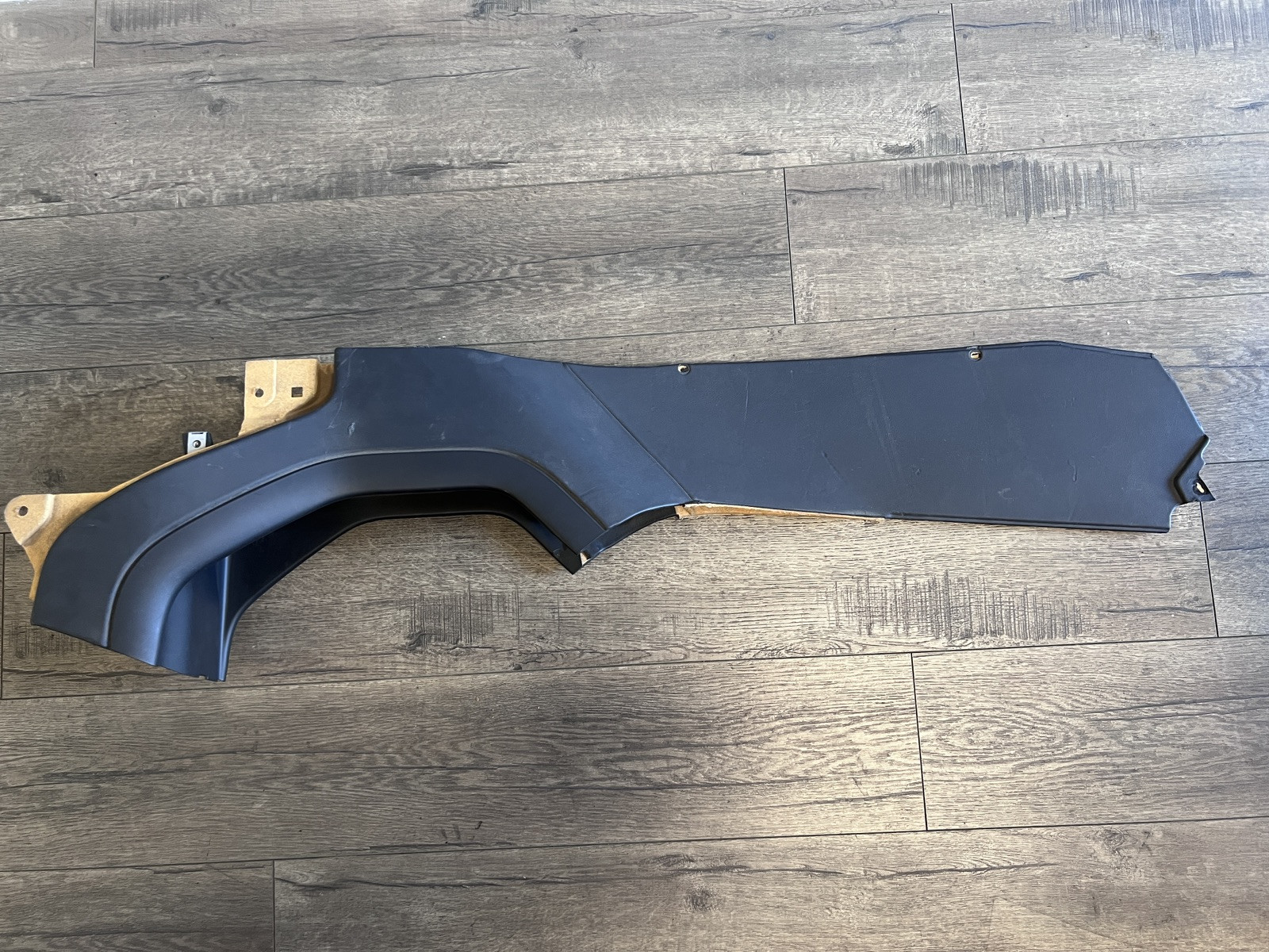 MCLAREN MP4-12C FRONT LOWER CENTER CONSOLE MAIN SECTION ASSEMBLY OEM 11N0426CP
