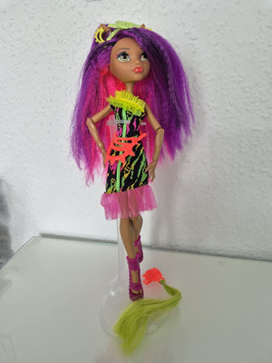 Monster High Puppe Clawdeen Wolf Electrified Mattel Barbie