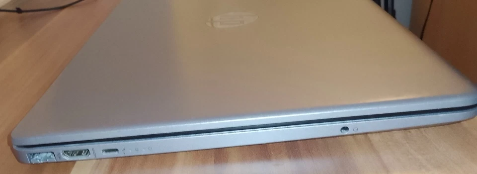 NOTEBOOK HP 250 G8 - Immagine 4 di 4