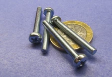 Zinc Steel Pan Head Metric Machine Screw, M3.5 x 0.6 x 30 mm 100 Pcs