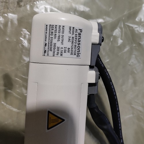 Servomotor de CA 1 pieza Panasonic MSM012A2UE nuevo envío rápido - Imagen 3 de 4