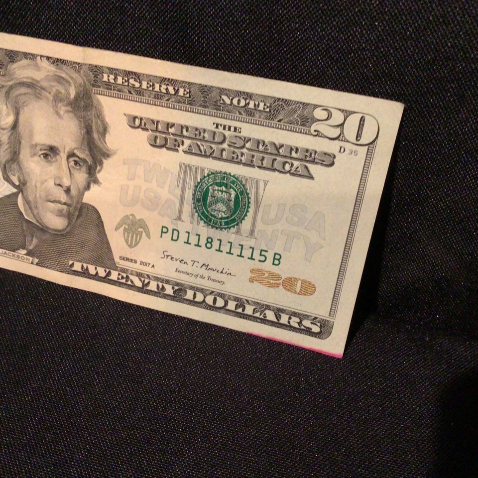 6 of a kind LUCKY 1s FANCY SERIAL NUMBER $20 DOLLAR BILL 11811115 (2017A) - Image 3 of 4