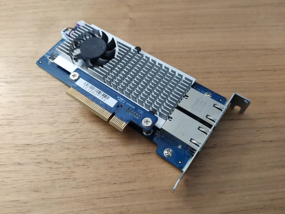 QNAP 2-Port LAN-10G2T-U Ethernet Adapter 10GBase-T 10GBit NIC X540-AT2