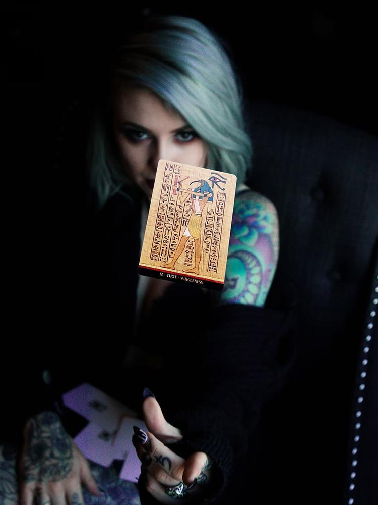 Tarot Cards English Version EGYPTIAN GODS ORACLE CARDS For Female Board Game