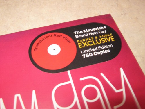 THE MAVERICKS-Brand New Day LP Barnes & Noble Exclusive RED Vinyl 750 Copies NEW - Picture 3 of 3