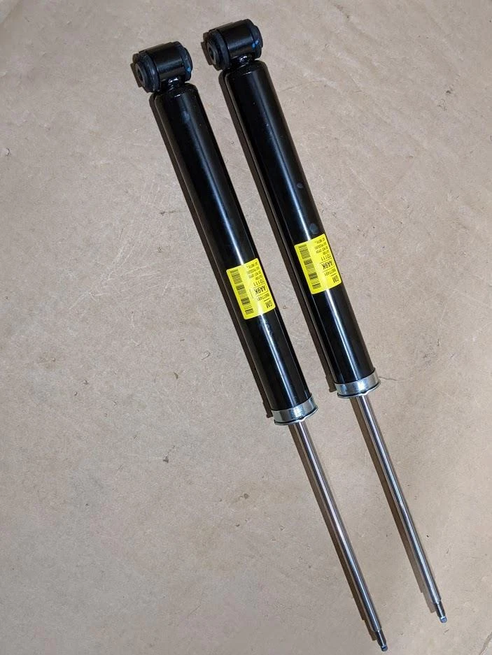 Amortiguador trasero izquierdo y derecho Pontiac G3 2009-2010 fabricante de equipos originales 95077491 Foto 3 de 4