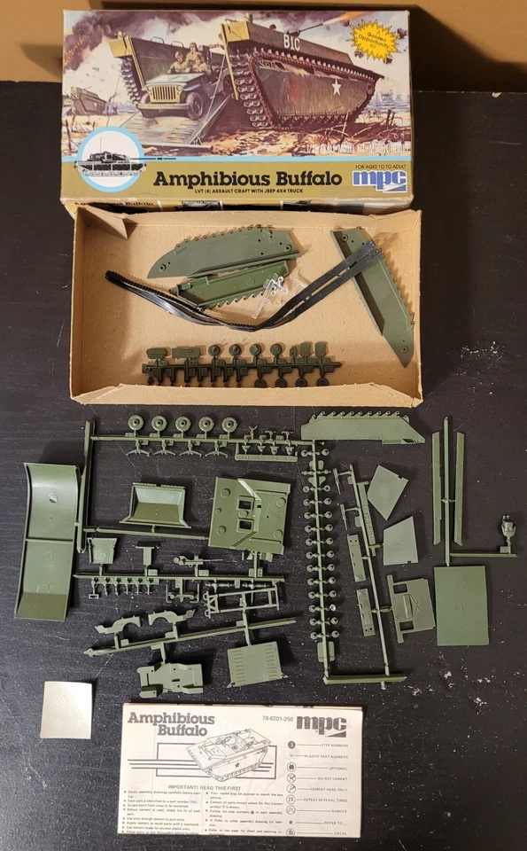 VINTAGE MPC GOLDEN OPPORTUNITY 1/72 AMPHIBIOUS BUFFALO & JEEP MODEL KIT # 1-6201 - Image 2 of 4