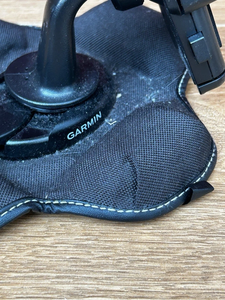 Garmin Flat Dash Mobile Phone Holder Car Mount - Image 3 of 4