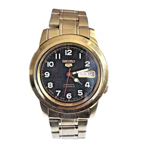 Vintage Seiko 5 Automatic 21 Jewels Men Watch 7S26C, Day/Date-Used. N-07