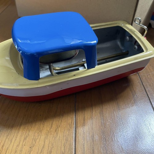 Studio Ghibli Ponyo on the Cliff Sosuke's Pompon Boat Tin Toy Ensk Tomica Series - Picture 3 of 3