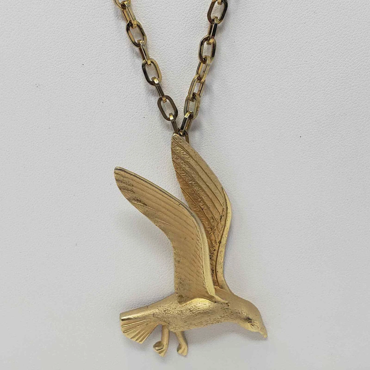 Seagull pendant best sale necklace
