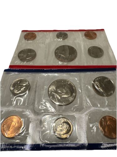 1990 And 1991 US Mint Sets P And D Mint Marks No Envelope