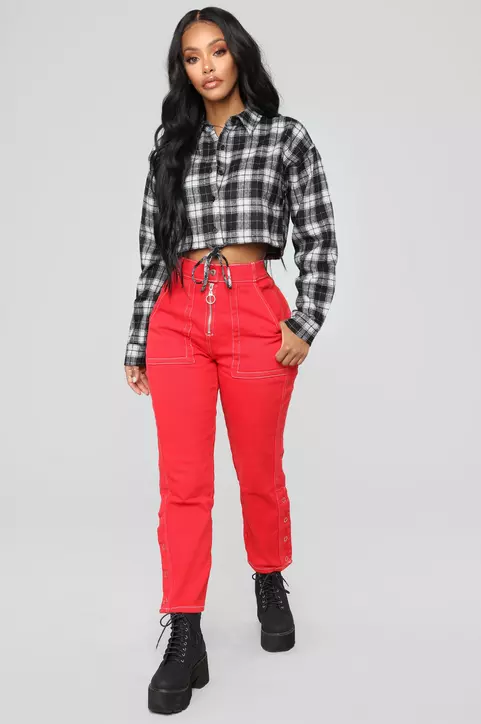 Fashion Nova Thrilling High Rise Boyfriend Jeans Red BNWT Size 7