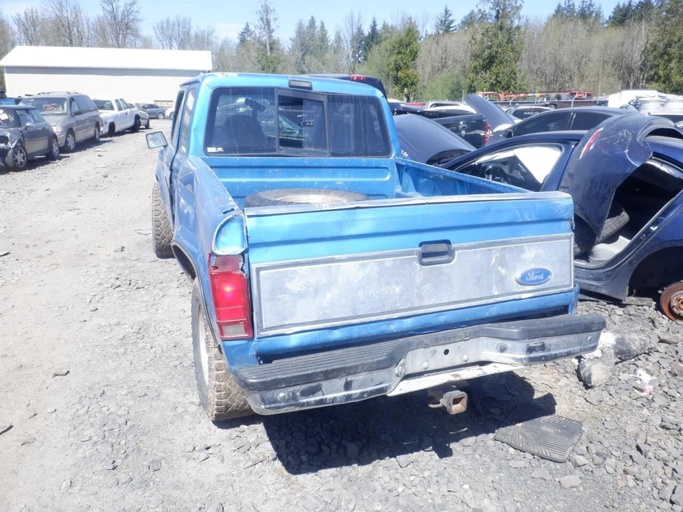Cilindro mestre de freio usado serve: 1992 Ford Ranger grau A - Imagem 3 de 4