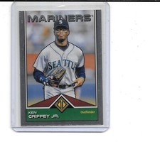 2024 TOPPS TRANSCENDENT KEN GRIFFEY JR # 11 BASE CARD MARINERS